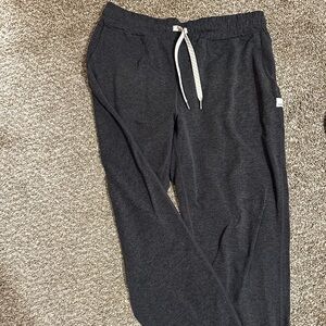Vuori Joggers